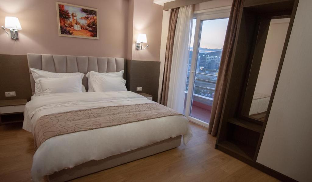 Agsel Hotel & Spa 티라나 외부 사진