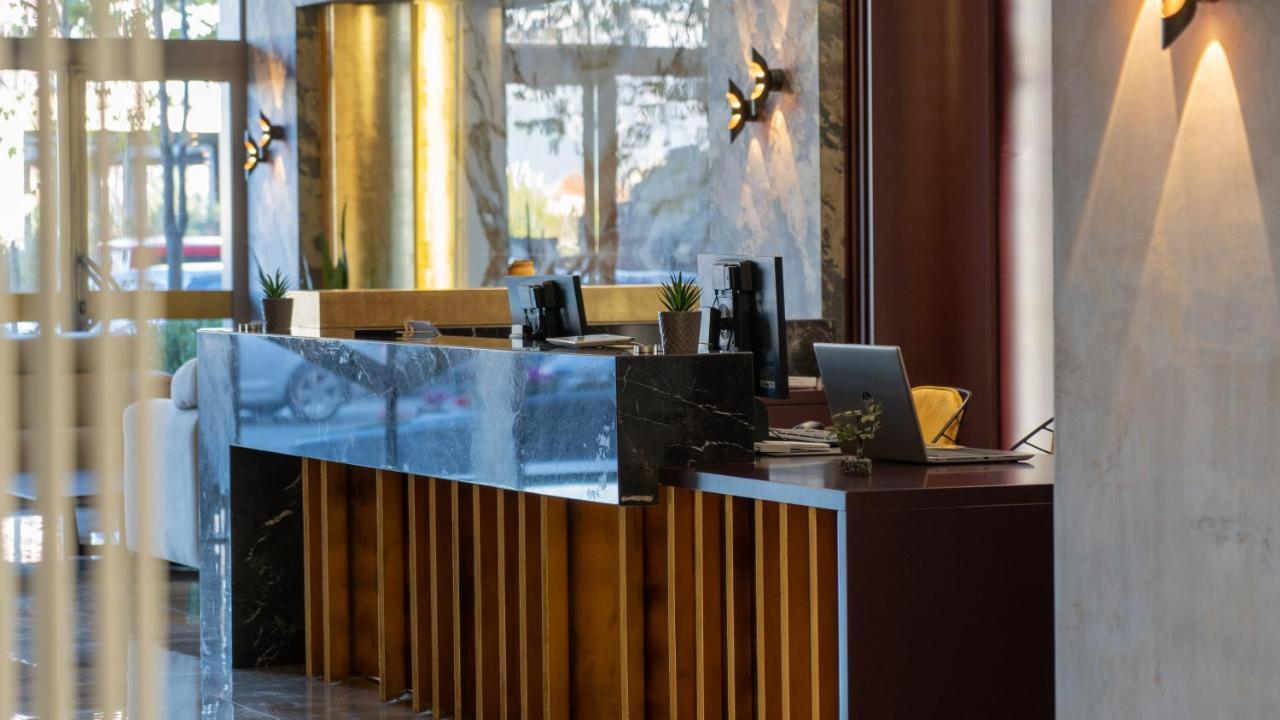 Agsel Hotel & Spa 티라나 외부 사진
