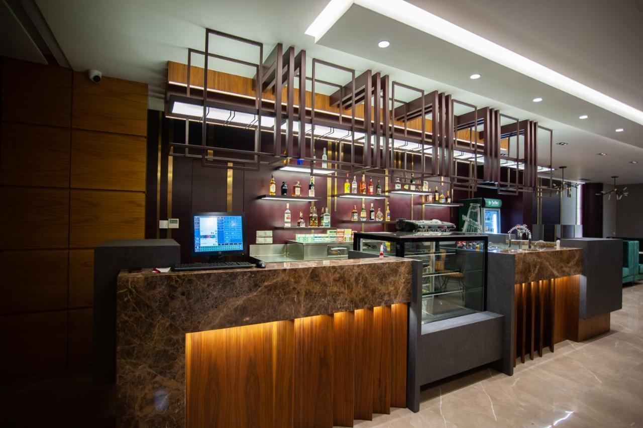 Agsel Hotel & Spa 티라나 외부 사진