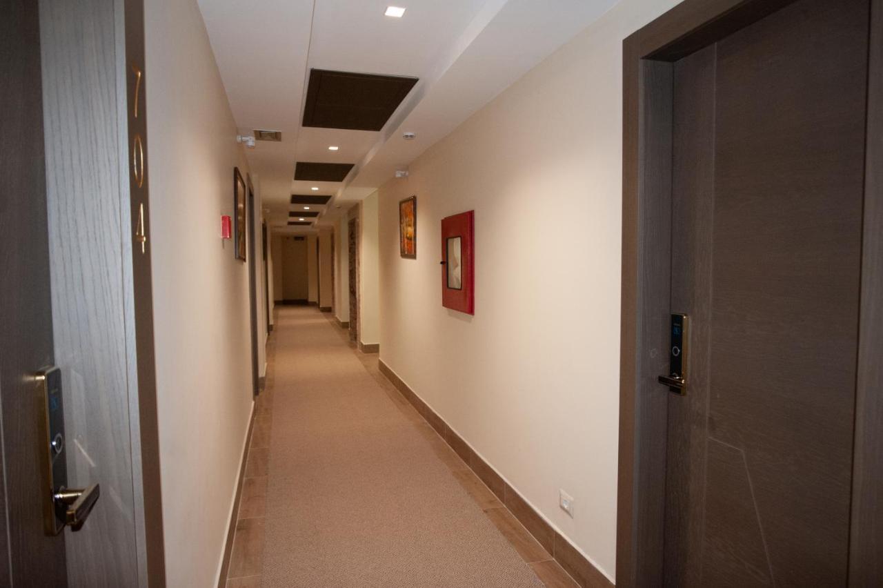 Agsel Hotel & Spa 티라나 외부 사진